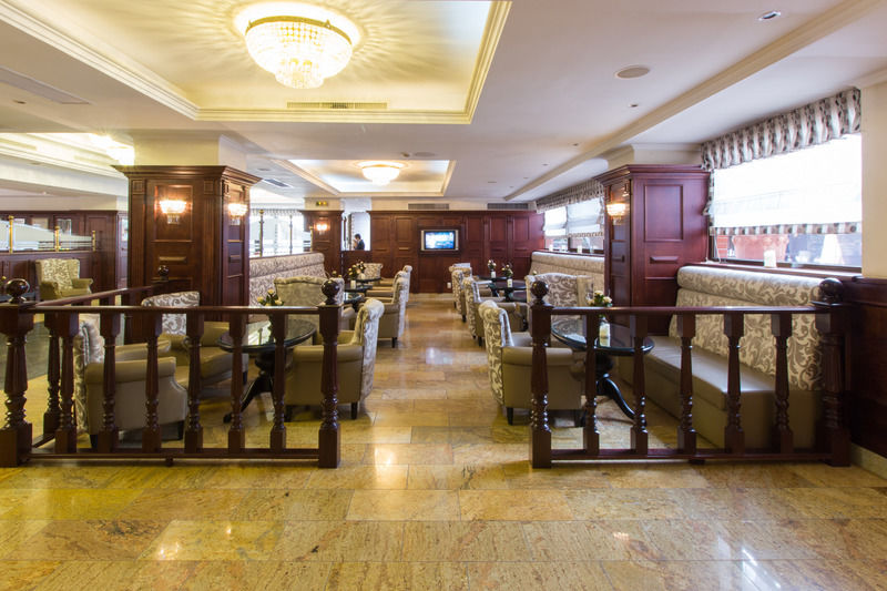 Ramada Hotel & Suites By Wyndham Bucharest North Eksteriør billede